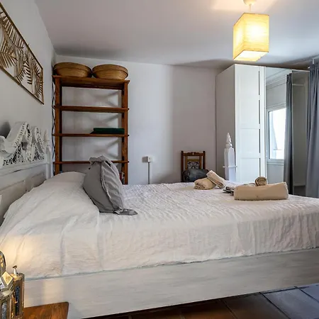 Casa Leonida Ocean Volcano House Holiday home *