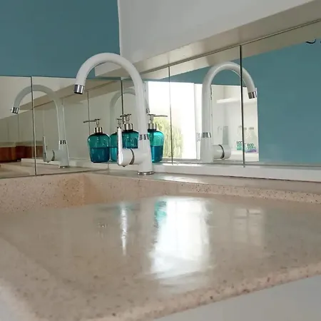Casa Leonida Ocean Volcano House * تيغيسي