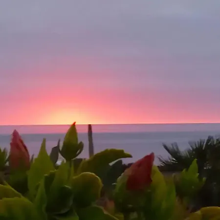 Casa Leonida Ocean Volcano House بيت للعطل