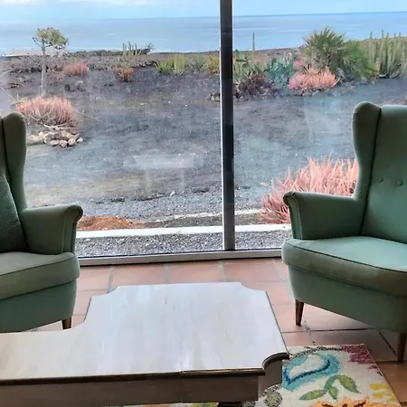 Casa Leonida Ocean Volcano House بيت للعطل