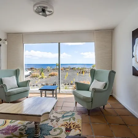 Casa Leonida Ocean Volcano House * تيغيسي