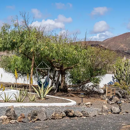 Casa Leonida Ocean Volcano House Prázdninový dům Teguise (Lanzarote)